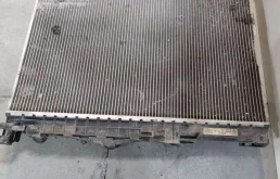 Радиатор охлаждения ДВС (17 11 7 562 079) для BMW 3er Е90 2005-2011