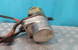 Насос ГУР для Opel Astra 2005 года на фотографиях