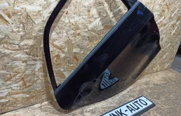 Двери для Kia Picanto 2016 года на фотографиях