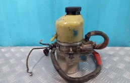 Насос ГУР для Opel Astra 2005 года на фотографиях