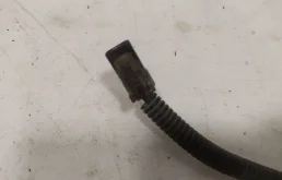 Датчик ABS передний правый для Hyundai Solaris 2016 года на фотографиях