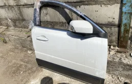 Двери для Volvo XC70 2014 года на фотографиях