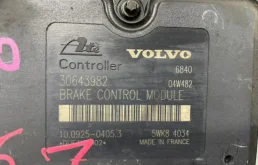 Блок ABS для Volvo XC90 2012 года на фотографиях