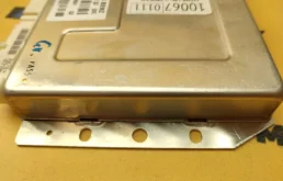 Блок управления пневмоподвеской для Mercedes-Benz S class на фотографиях