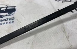 Поводок лобового стеклоочистителя правый для Volvo C30 2006 года на фотографиях