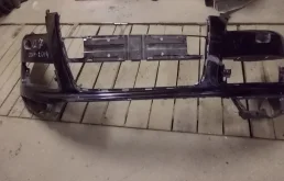 Бампер передний для Audi Q7 2014 года на фотографиях