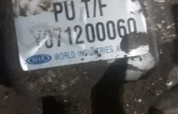 МКПП для Kia Carnival 2002 года на фотографиях