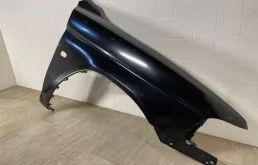 Крыло правое для Mitsubishi Pajero Sport на фотографиях