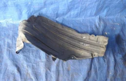 Подкрылок передний правый для Mazda CX 7 на фотографиях