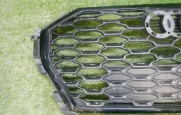 Решетка радиатора для Audi Q3 2023 года на фотографиях