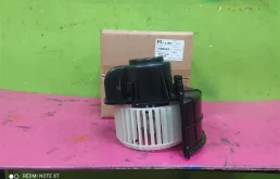 Моторчик печки для Volkswagen Touareg I (7L) 2002-2010