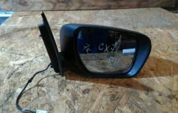 Стекла и зеркала для Mazda CX 7 2008 года на фотографиях