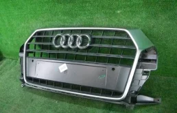 Решетка радиатора для Audi Q3 2017 года на фотографиях