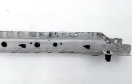 Панель радиатора (телевизор) для Chevrolet Cruze 2013 года на фотографиях