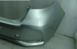 Бампер задний для Toyota Corolla 2023 года на фотографиях