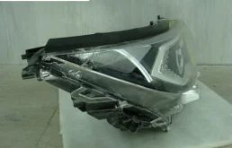Фары для Toyota RAV4 2025 года на фотографиях