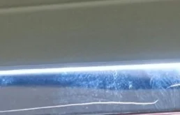 Молдинг крышки багажника для Toyota Corolla на фотографиях