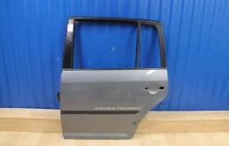 Дверь задняя левая для Volkswagen Touran 2009 года на фотографиях