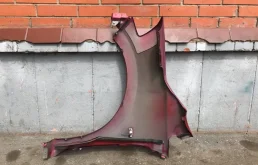 Подрамник двигателя для Nissan Tiida на фотографиях