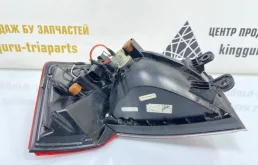 Фонарь внешний правый для Skoda Rapid на фотографиях