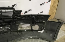 Бампер для Audi A6 2009 года на фотографиях