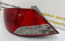 Фонарь левый для Hyundai Solaris 2011 года на фотографиях