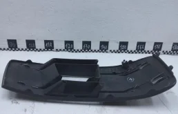 Решетка ПТФ левая для Audi Q7 на фотографиях