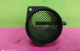 Датчик массового расхода воздуха для Volkswagen Passat 2014 года на фотографиях