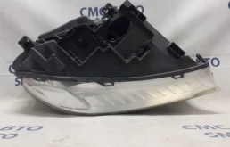 Фары для Volvo XC70 2010 года на фотографиях