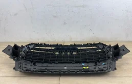 Решетка радиатора для Audi Q7 2020 года на фотографиях