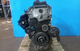 Двигатель без навесного для Honda Stream 2012 года на фотографиях