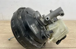 Вакуумный усилитель тормозов для Audi Q7 2008 года на фотографиях