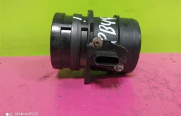 Датчик массового расхода воздуха для Volkswagen Passat 2014 года на фотографиях