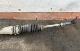 Рулевая рейка для Mazda CX 5 2012 года на фотографиях