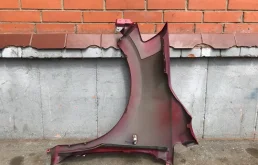 Подрамник двигателя для Nissan Tiida на фотографиях