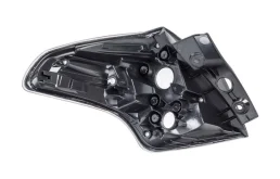 Фонарь внешний правый для Toyota RAV4 на фотографиях