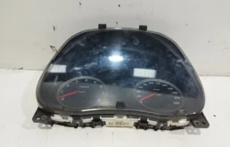 Приборная панель для Hyundai Solaris на фотографиях