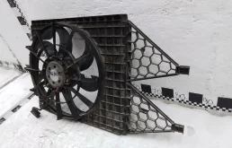 Диффузор вентилятора для Skoda Rapid 2017 года на фотографиях