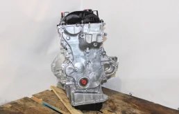 Двигатель без навесного для Kia Rio 2018 года на фотографиях