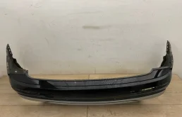 Бампер задний для Audi Q7 2024 года на фотографиях