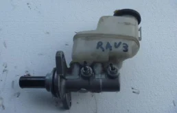 Главный тормозной цилиндр для Toyota RAV4 XA30 2005-2012