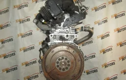 Двигатель для Volvo C30 2008 года на фотографиях