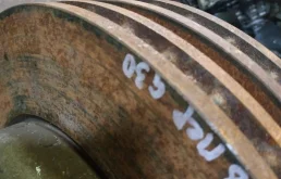 Диски тормозные передние (комплект) для BMW 5er 2018 года на фотографиях