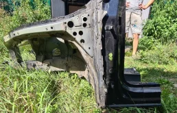 Лонжерон передний левый для Audi Q7 на фотографиях