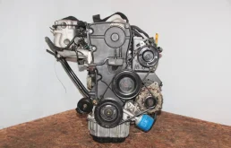 Двигатель без навесного для Hyundai Matrix 2006 года на фотографиях