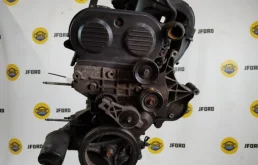 Двигатель без навесного для Jeep Liberty на фотографиях