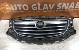 Решетка радиатора для Opel Insignia на фотографиях