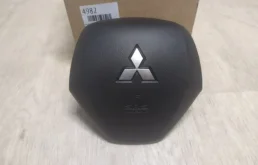 Подушка безопасности водителя для Mitsubishi ASX на фотографиях