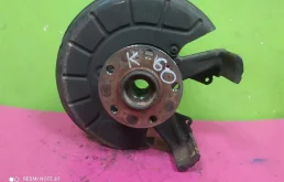 Кулак поворотный правый для Volkswagen Jetta на фотографиях