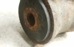 Рычаг передний правый нижний для Audi Q7 на фотографиях